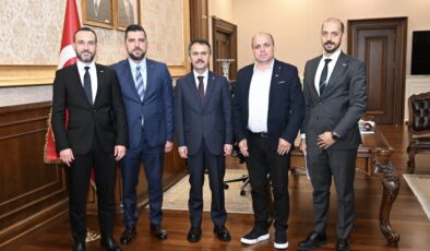 AND Başkanı Salih Kodaman ve Yeni Yönetiminden Vali Aktaş’a Ziyaret