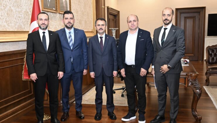 AND Başkanı Salih Kodaman ve Yeni Yönetiminden Vali Aktaş’a Ziyaret