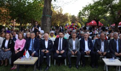İzmit’te Baharın Müjdesi: Yahya Kaptan’da Hıdırellez Ateşi Yandı!