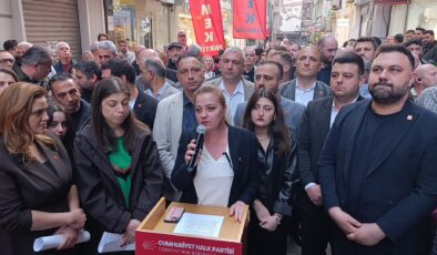 CHP Körfez İlçe Başkanı Yaprak Fidancı: “Sarayın Bahçesinde Otlayanlara Karşı Partimizi Koruyacağız!”