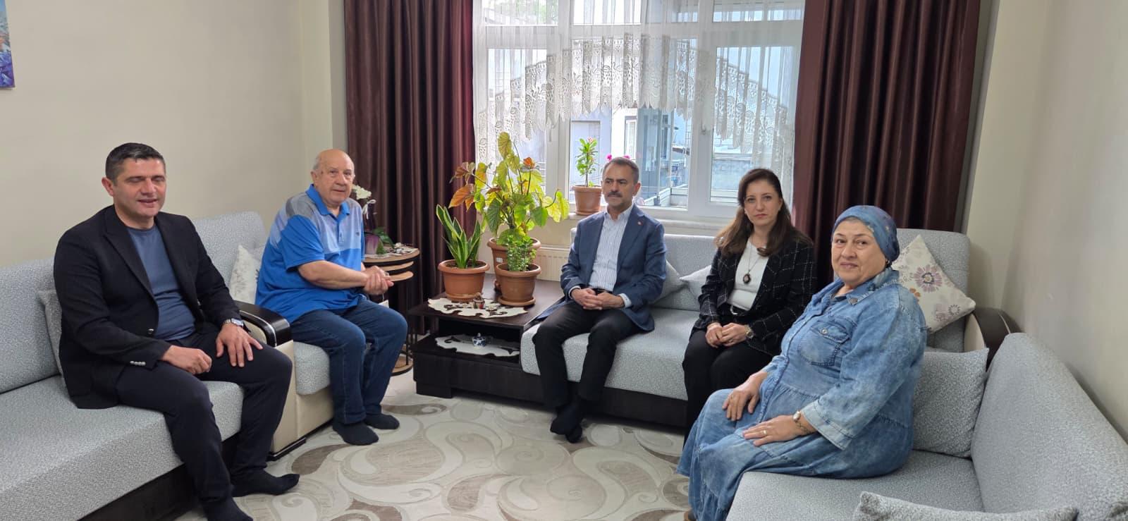 Aktaş Çiftinden Milli Aile Haftasında Anlamlı Bayram Mesaisi