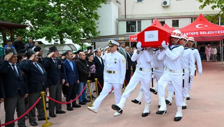 Kocaeli Valisi İlhami Aktaş, Kıbrıs Gazisi İsmail Eren’i Son Yolculuğuna Uğurladı