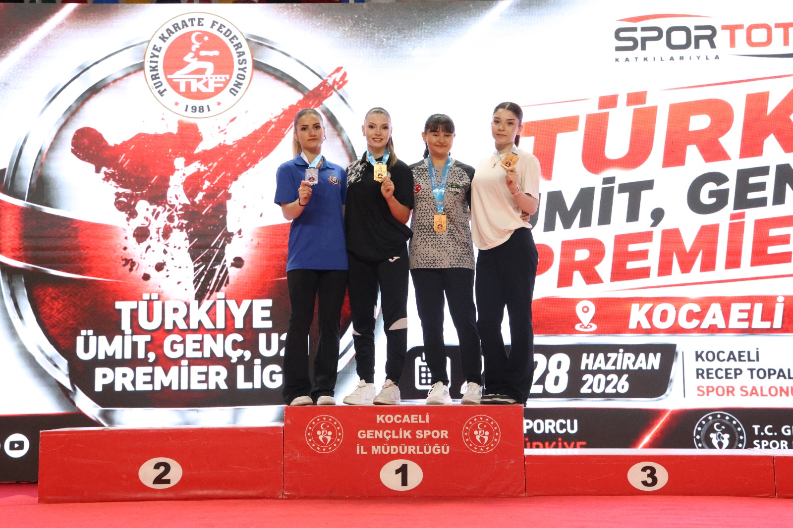 Kocaeli’de Dev Karate Zirvesi: 1600 Sporcu Tatamiye Çıktı