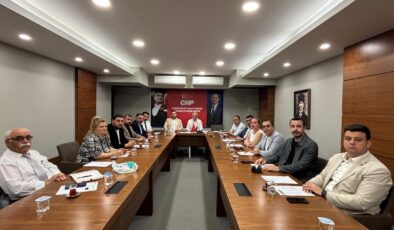 CHP Kocaeli’den Özgür Özel’e Tam Destek: İmzalar Ankara’ya Götürülüyor!