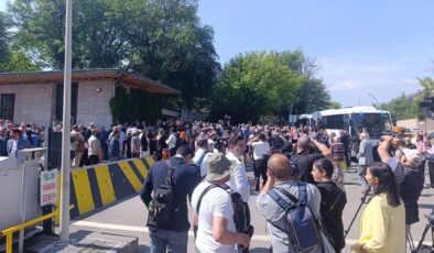 CHP’de Grup Kürsüsü Düğümü: Kılıçdaroğlu’ndan Gerilimi Önleyen ‘Genel Merkez’ Hamlesi
