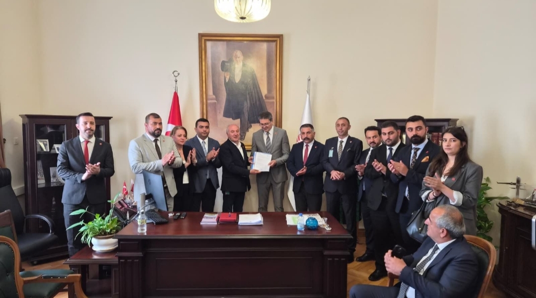 ​CHP Kocaeli’den Kurultay Hamlesi: İmzalar Ankara’da!