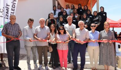 İZMEK Kursiyerlerinin El Emeği Göz Nuru Ürünleri Kurtdere’de Görücüye Çıktı