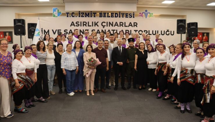 Asırlık Çınarlardan Muhteşem Sahne Performansı: İzmitliler Ayakta Alkışladı!