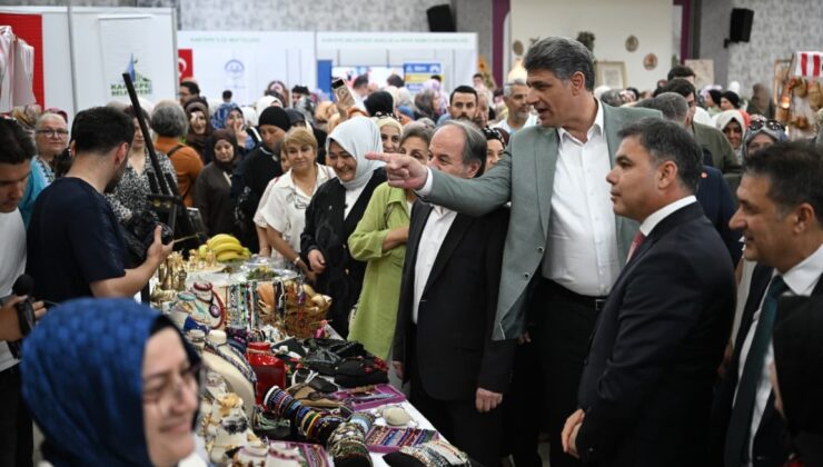 KARMEK Yıl Sonu Sergisinde Büyük Coşku: El Emeği Ürünler Göz Kamaştırdı