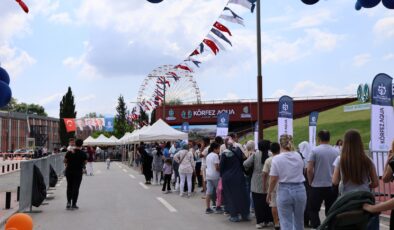 KÖRFEZ AQUA’YA İLK GÜNDEN YOĞUN İLGİ: 2 SAATTE 2 BİN ZİYARETÇİ AKIN ETTİ!