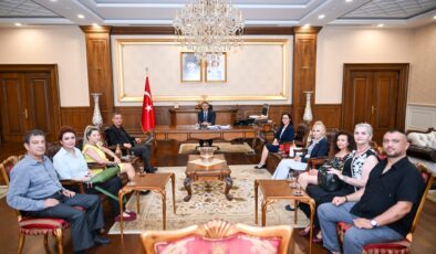 Art Nicomedia Kültür Sanat Derneği Kocaeli Valisi İlhami Aktaş’ı Ziyaret Etti
