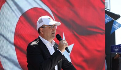 Derince’de Deniz Polisi Dalgıçları Marmara İçin Daldı