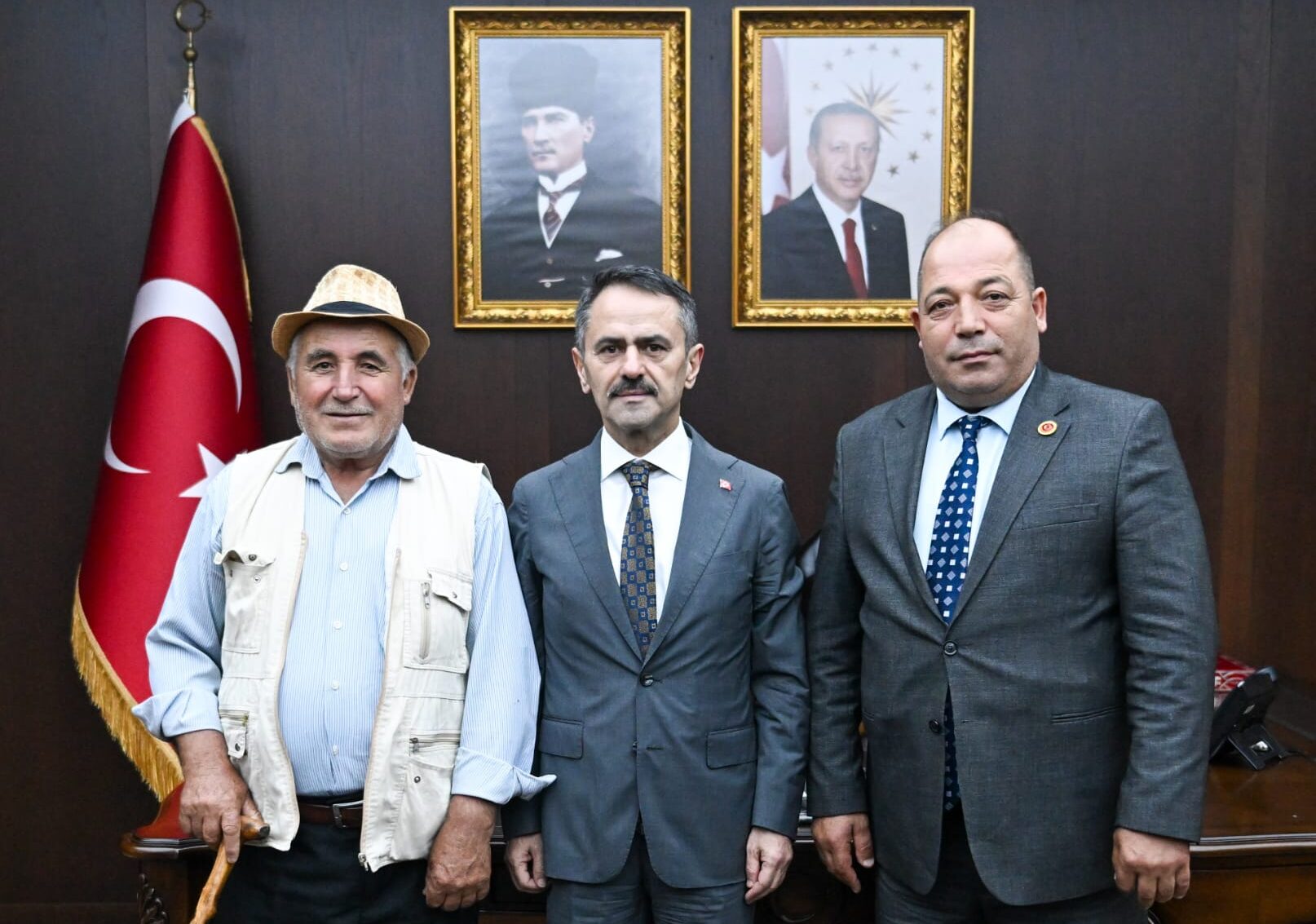 GEBZE KARGALI MUHTARI TURGUT ZAFER’DEN VALİ AKTAŞ’A ZİYARET