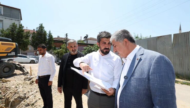 Cumhuriyet Mahallesi’nin Talebi Yerine Geliyor: Semt Konağı Projesinde İlk Kazma Vuruldu