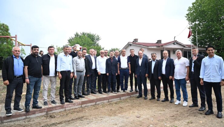 VALİ İLHAMİ AKTAŞ ARPALIKİHSANİYE’DEKİ MEVLİD PROGRAMINA KATILDI