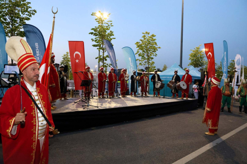 Başiskele Seymen Millet Bahçesi’nde Müzik Dinletisi ve Çocuk Etkinliği