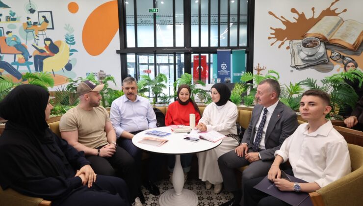 Bakan Çiftçi’den Alev Alatlı Kütüphanesi’ne Tam Not: “Yeter ki Siz Okuyun, Çalışın”