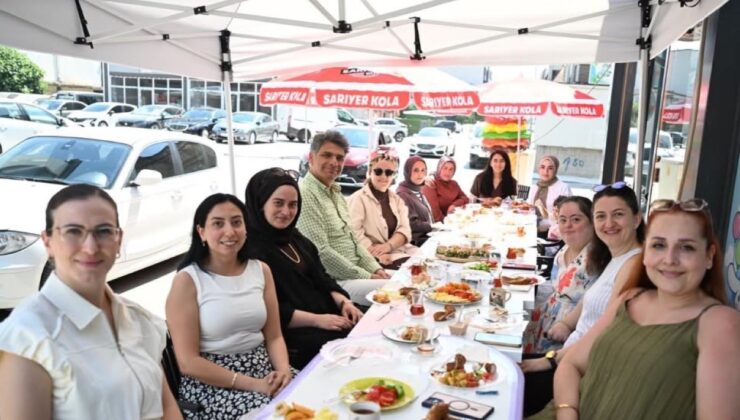KARTEPE’DE KADIN ESNAFLAR BAŞKAN KOCAMAN’A İÇİNİ DÖKTÜ: ALTYAPI BİTTİ, GÖZLER ÜSTYAPIDA!