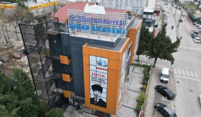 YKS GELENLERE ÇINAR DOKUNUŞU: İZMİT’TE ÜCRETSİZ TERCİH DANIŞMANLIĞI BAŞLADI!