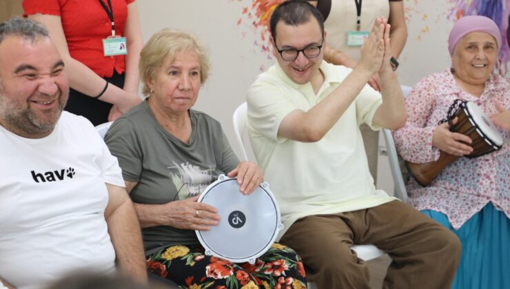 İzmit’te “Engelsiz Yaz Okulu” Heyecanı Başladı! Özel Çocuklar Kuruçeşme’de Buluştu