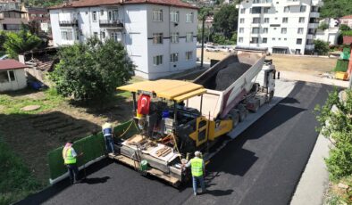Büyükşehir Karamürselde 540 Metrelik Caddeyi Baştan Sona Yenileniyor!