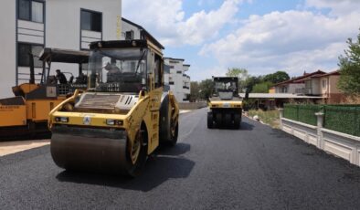 KARTEPE’DE ÜSTYAPI SEFERBERLİĞİ: MAHALLELER KONFORLU VE GÜVENLİ YOLLARA KAVUŞUYOR!