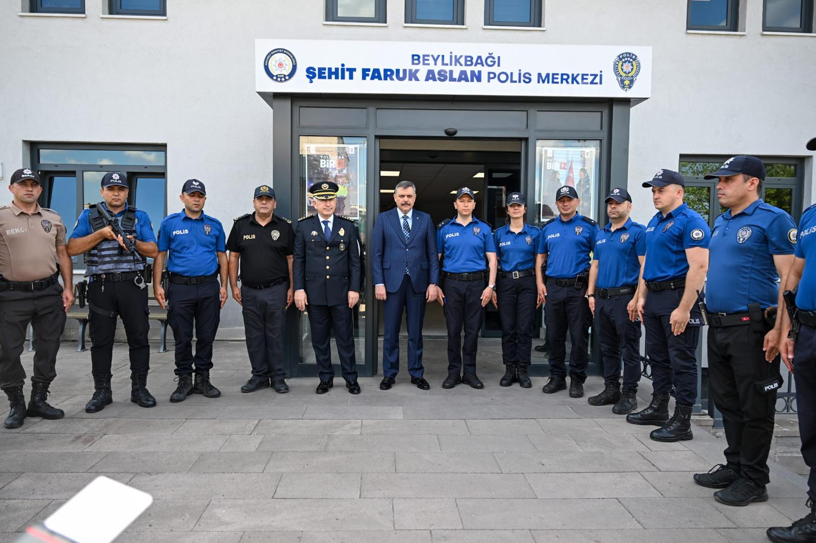 İçişleri Bakanı Mustafa Çiftçi ve Vali İlhami Aktaş’tan Gebze’de Polis Merkezi Ziyareti