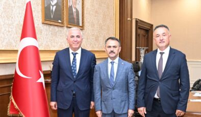 Ziraat Bankası Bölge Yöneticisi Abdullah Ak’tan Vali İlhami Aktaş’a Ziyaret