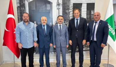VALİ İLHAMİ AKTAŞ GEBZE PLASTİKÇİLER OSB VE FABRİKALARI ZİYARET ETTİ