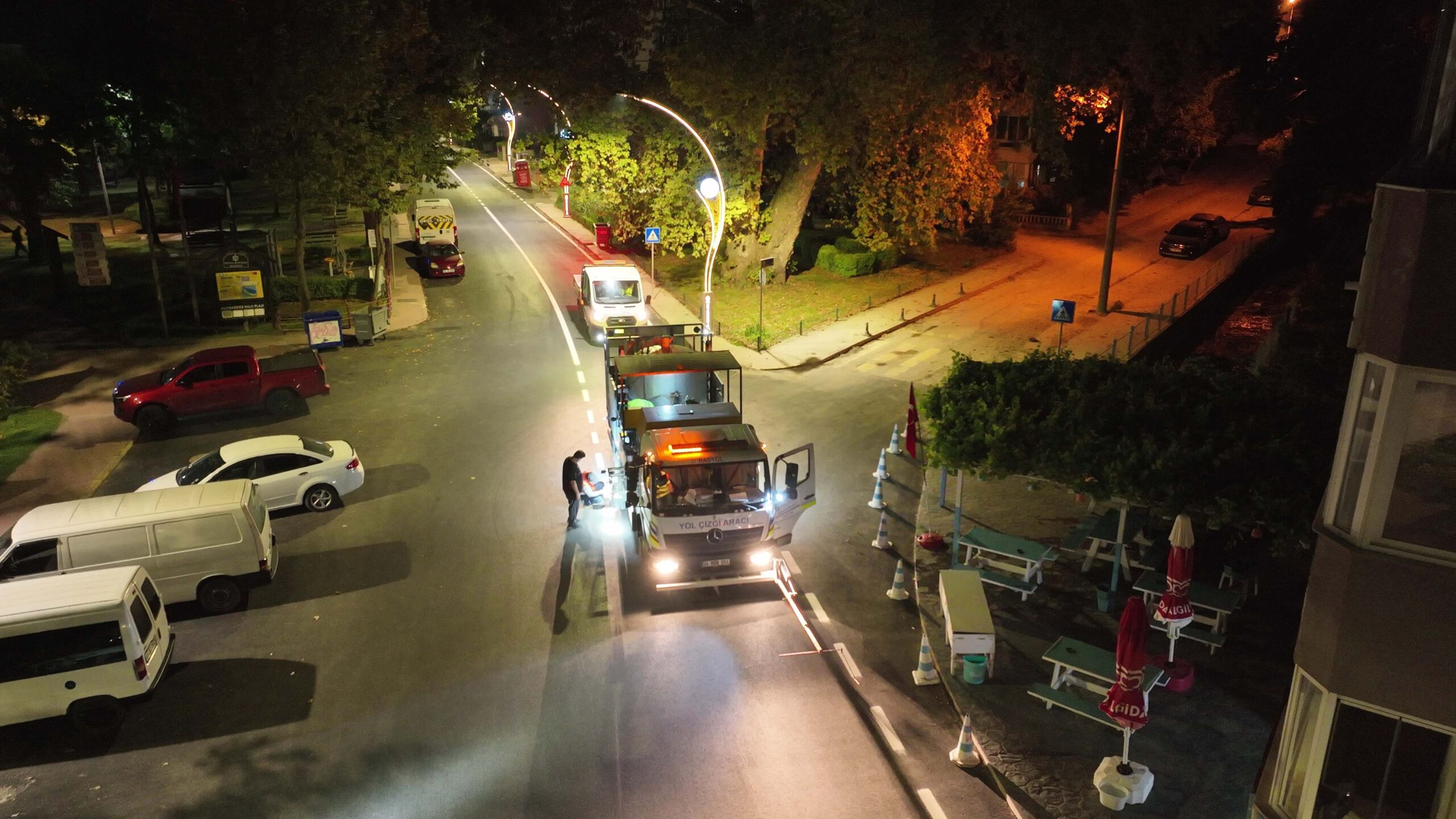 Karamürsel Plaj Yolu Caddesi’ne özel asfalt dokunuşu