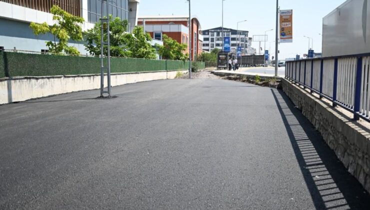KARTEPE’DE ULAŞIMA NEFES: DUMLUPINAR MAHALLESİ’NE YENİ OTOPARK