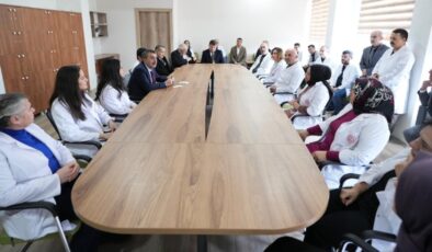ÖĞRETMENLERİN EYLÜL AYI MESLEKİ ÇALIŞMA PROGRAMI NETLEŞTİ: İLK HAFTA ÇEVRİM İÇİ, İKİNCİ HAFTA YÜZ YÜZE