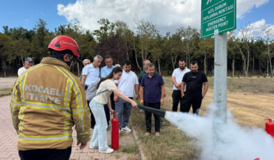 Kocaeli Büyükşehir İtfaiyesi’nden Gebze ve Çayırova’da Kapsamlı Eğitim ve Tahliye Tatbikatı