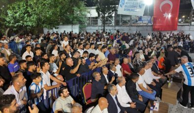 DİLOVASI’NDA BİNLERİN KATILDIĞI FESTİVAL: DİLİSKELESİ’NDE MÜZİK VE EĞLENCE DOLU GECE