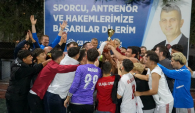 Gölcük Belediye Başkanlık Kupası’nda Şampiyon Ulaşlıspor