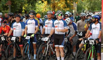 Zafer Coşkusu Kartepe Zirvesi’nde Pedallarla Buluştu