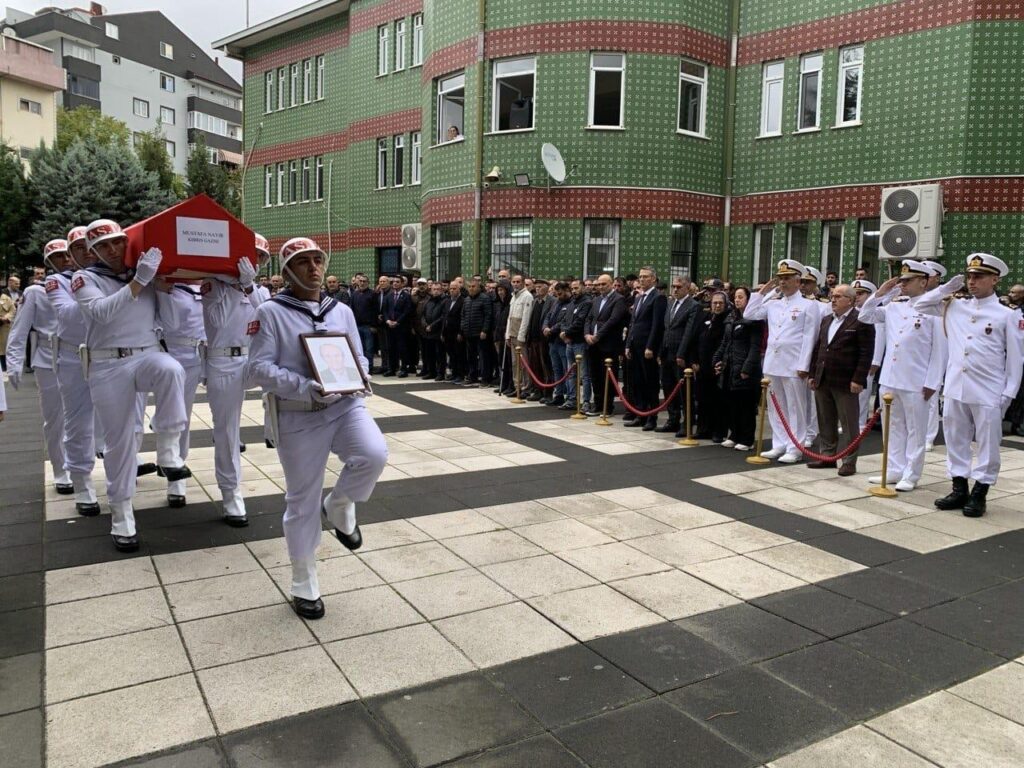 Kıbrıs Gazisi Mustafa Nayır Kocaeli’de dualarla son yolculuğuna uğurlandı
