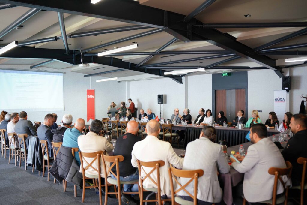 Kocaeli'de turizm sektörü temsilcileri odak grup toplantısında buluştu